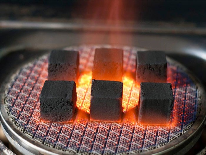Charcoal Briquette Manufacturer vs Trading Company: Which Is Better?